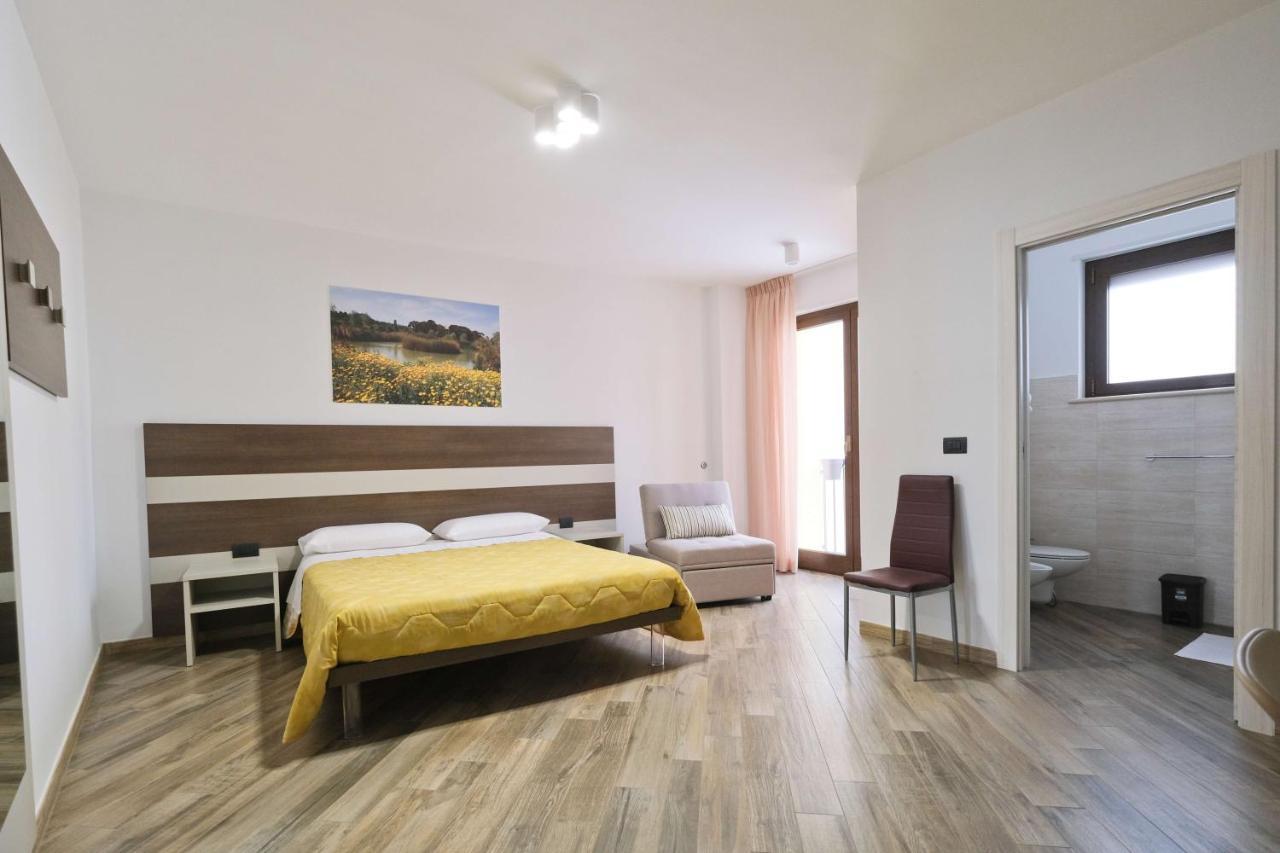 Il Porto Affittacamere B&B Bríndisi Exterior foto