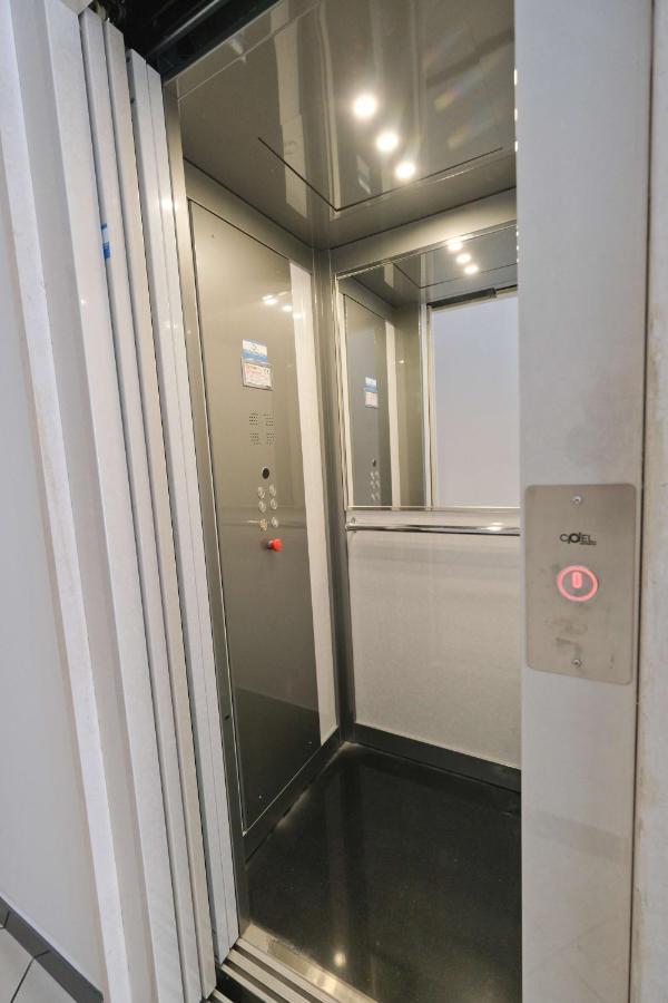 Il Porto Affittacamere B&B Bríndisi Exterior foto