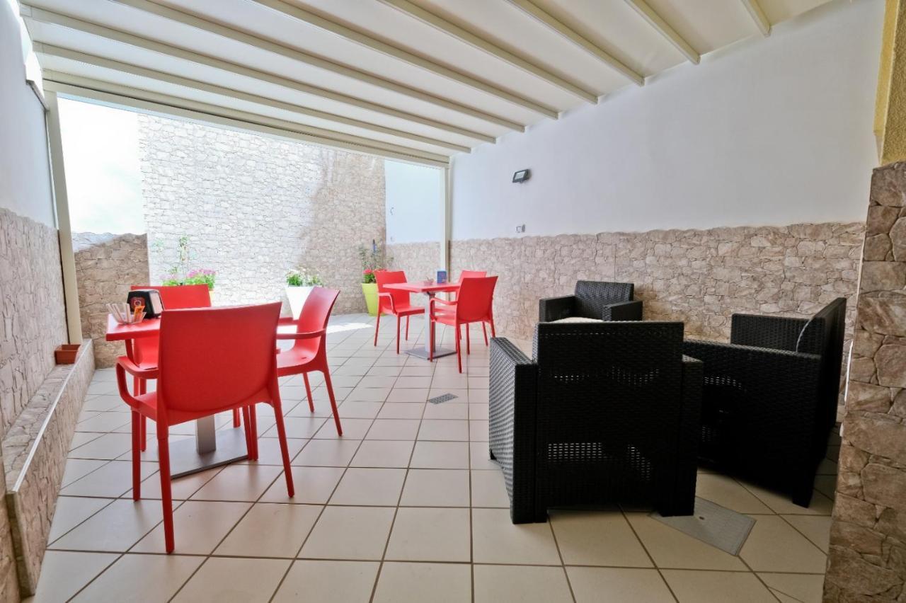 Il Porto Affittacamere B&B Bríndisi Exterior foto